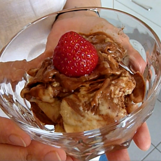 Como preparar un cremoso helado de chocolate natural y sin lácteos